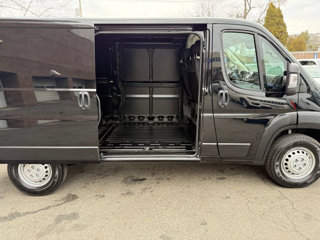New 2026 RAM ProMaster 1500 w/ Convenience Group FWD image 24