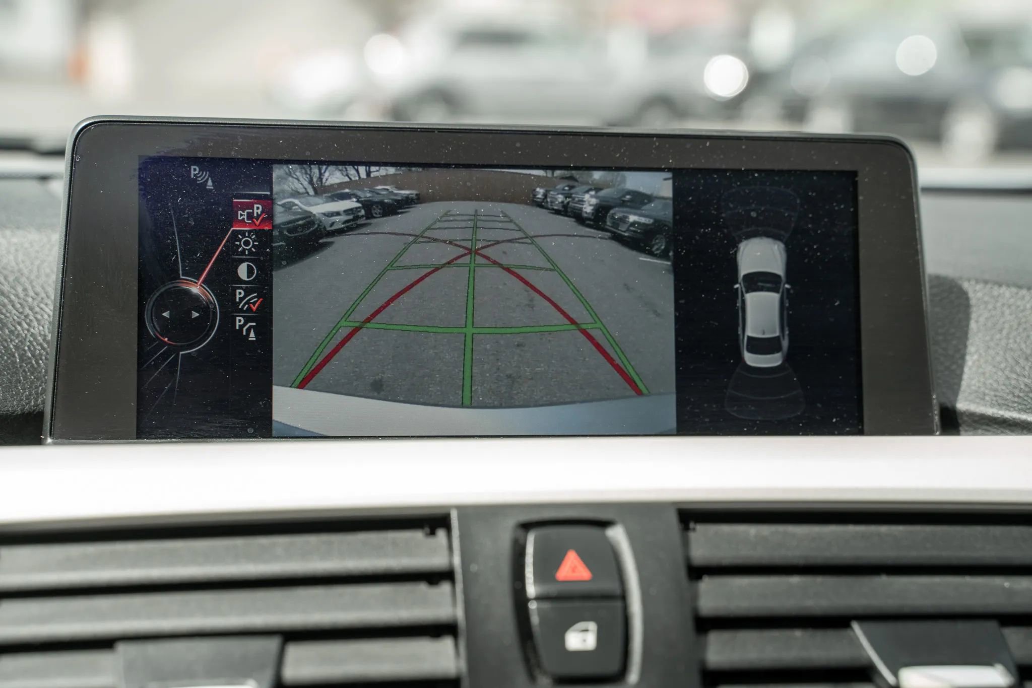 Used 2014 BMW 320i Sedan RWD image 21