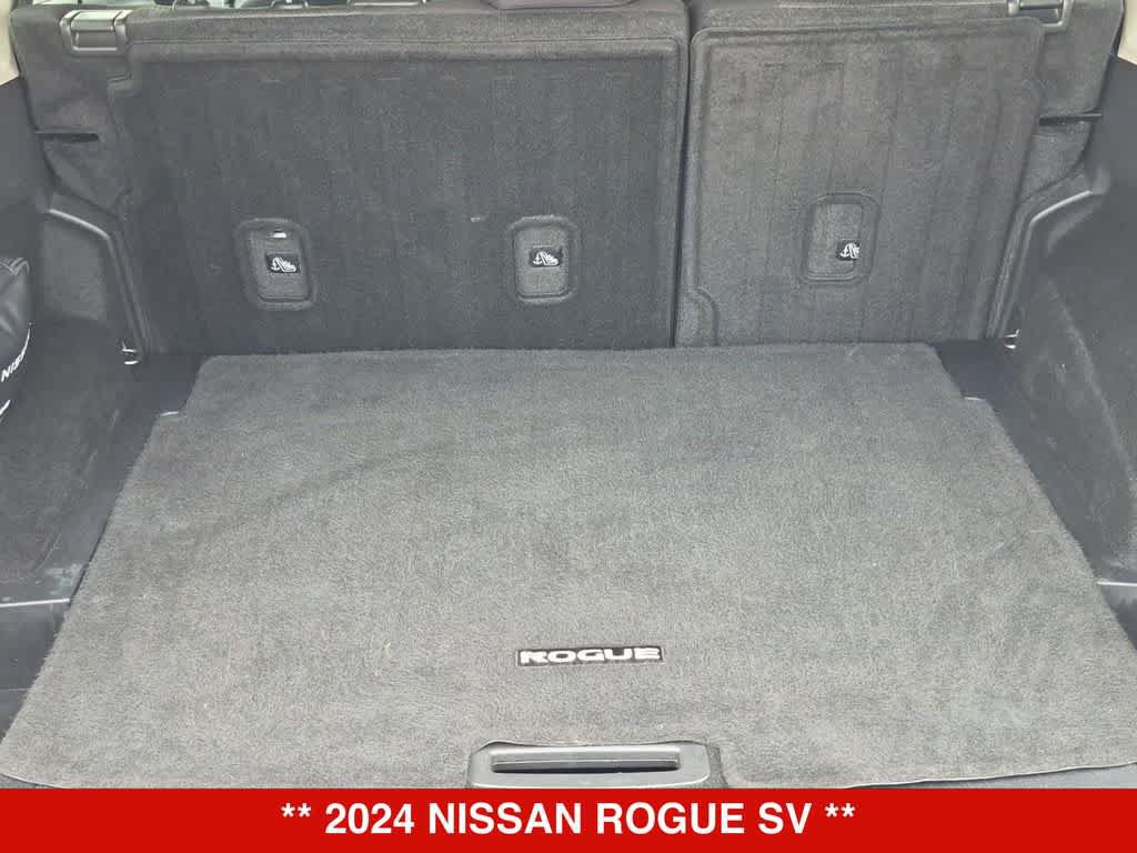 Used 2024 Nissan Rogue SV FWD image 32