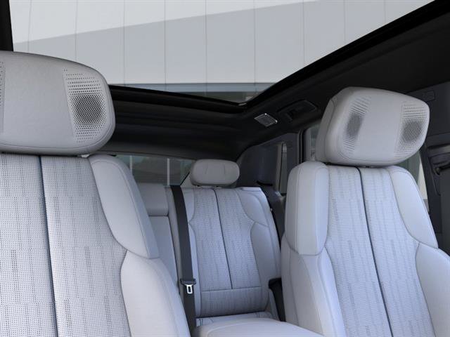 New 2026 Cadillac Lyriq Premium Luxury AWD/4WD image 24