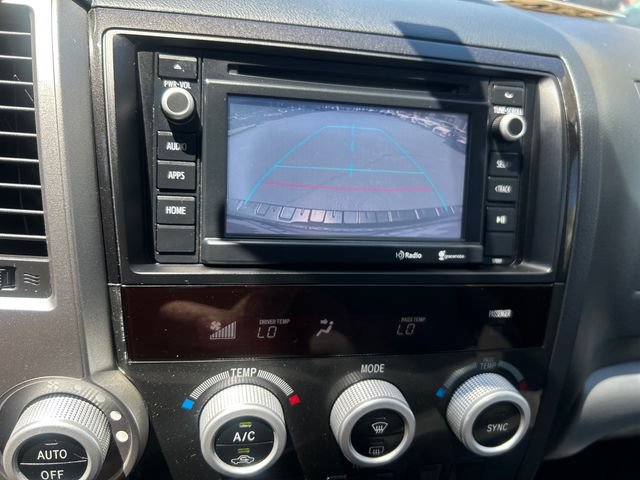 Used 2014 Toyota Sequoia SR5 AWD/4WD image 25