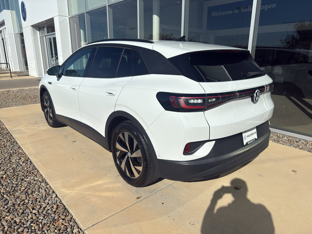 Used 2023 Volkswagen ID.4 Pro image 6