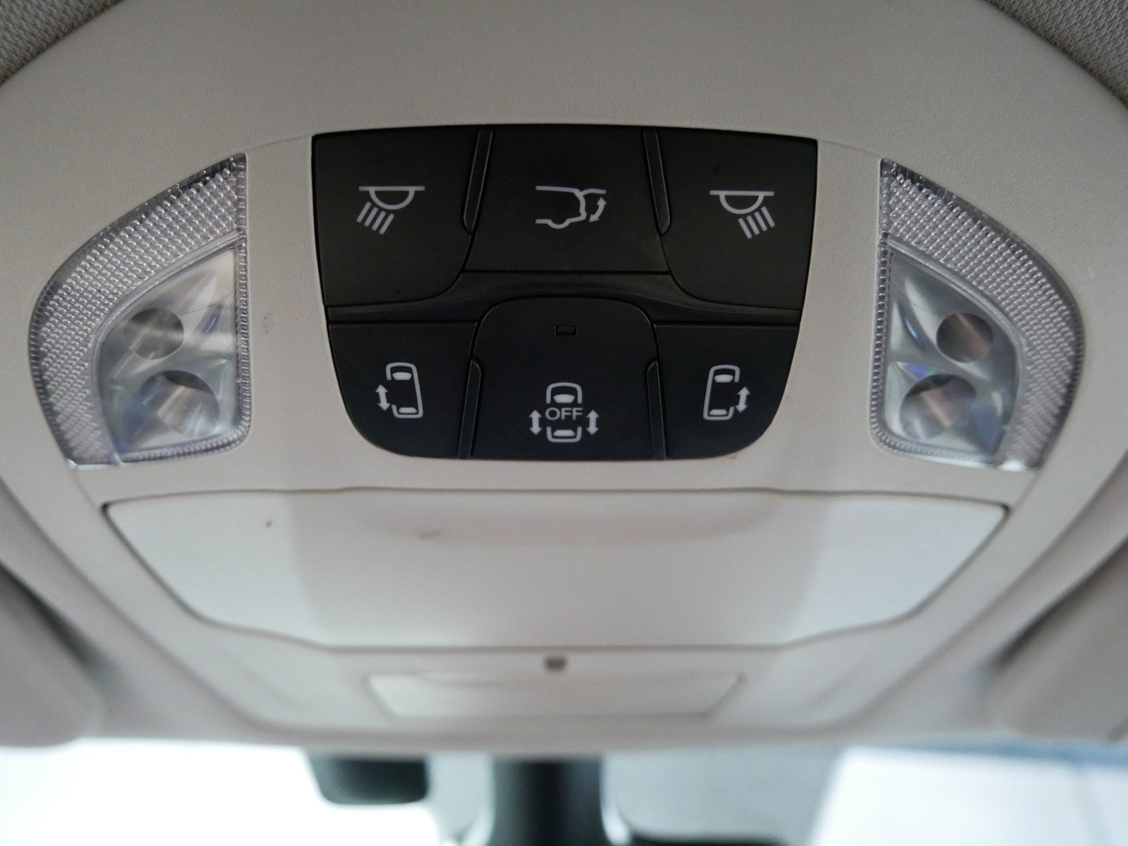 Used 2021 Chrysler Pacifica Touring-L FWD image 30