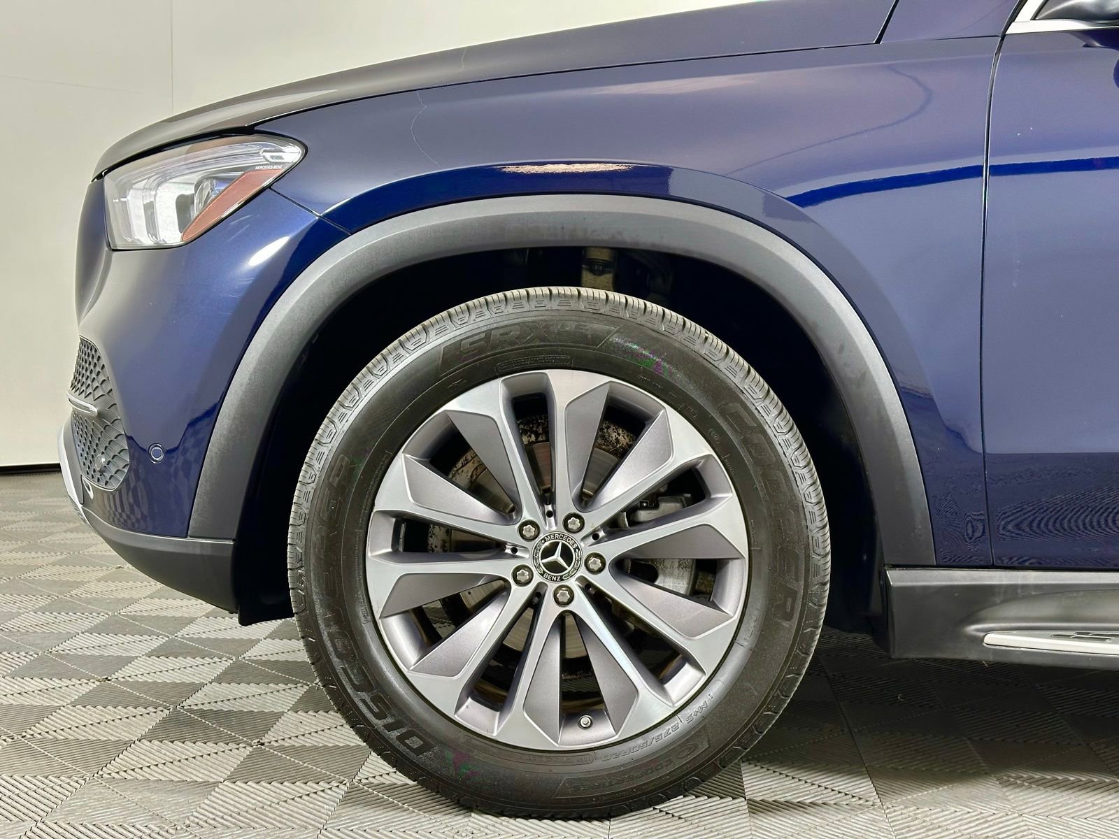 Used 2022 Mercedes-Benz GLE 350 4MATIC image 9