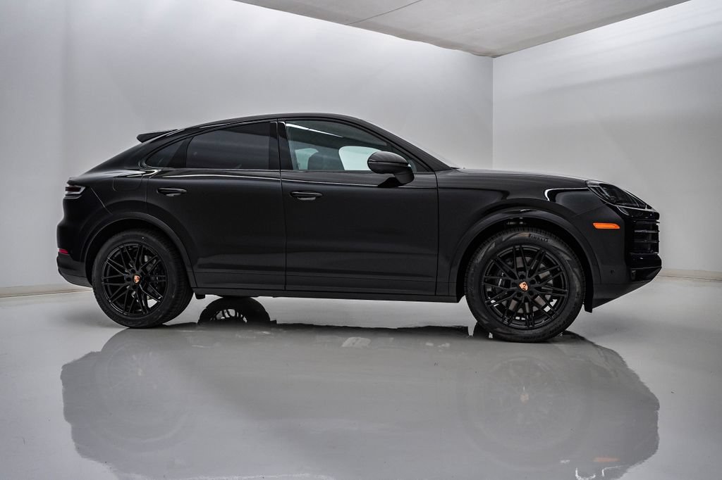 New 2026 Porsche Cayenne Coupe AWD/4WD image 9