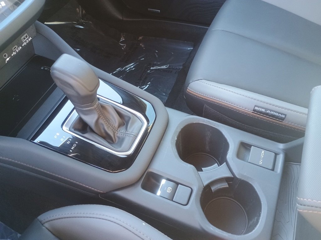 Used 2025 Subaru Forester Sport w/ Popular Package image 31