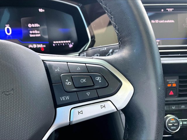 Used 2024 Volkswagen Jetta SE w/ Panoramic Sunroof Package FWD image 19