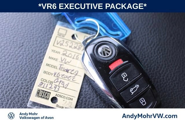 Used 2016 Volkswagen Touareg VR6 AWD/4WD image 32