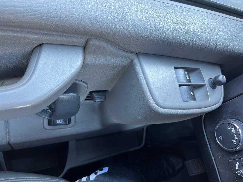 Used 2020 Chevrolet Express 3500 w/ Driver Convenience Package image 46