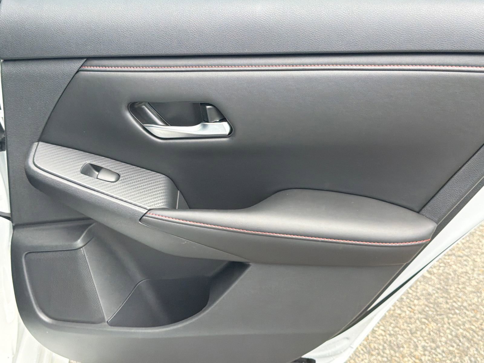 Certified 2025 Nissan Sentra SR w/ SR Premium Package FWD image 16