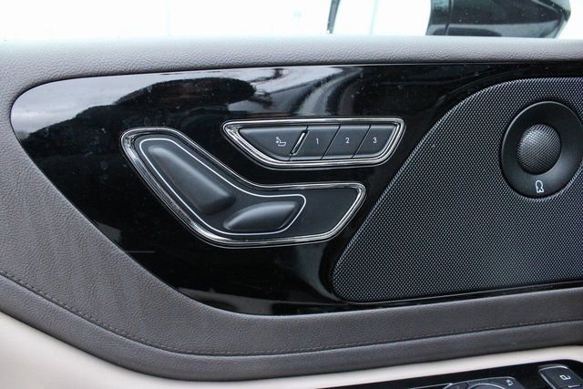 Used 2023 Lincoln Aviator Reserve w/ Elements Package Plus image 12
