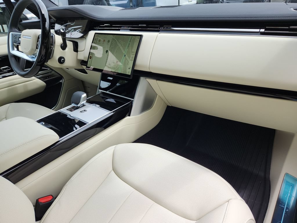 New 2026 Land Rover Range Rover SE AWD/4WD image 28