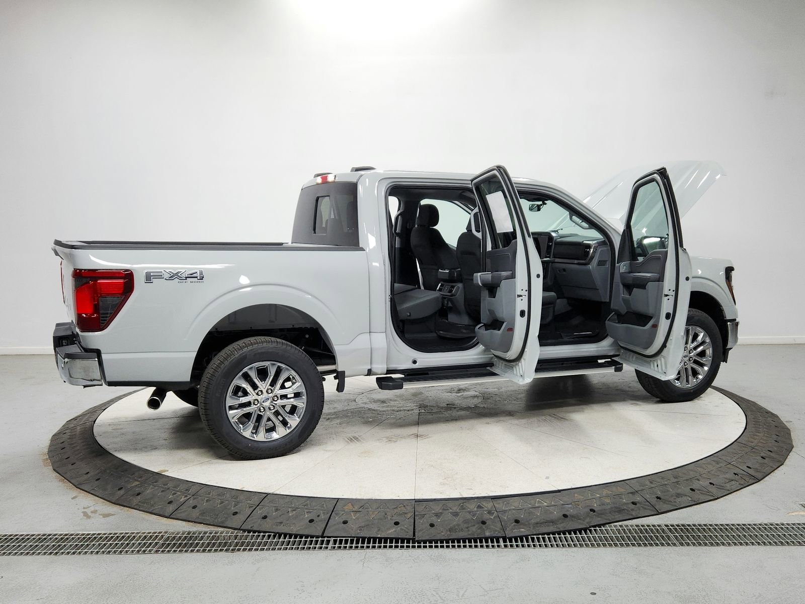 New 2026 Ford F150 XLT image 15