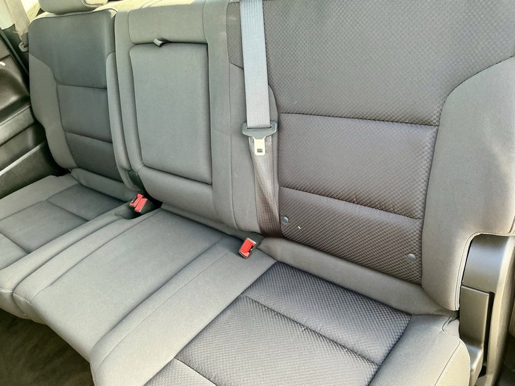 Used 2018 Chevrolet Silverado 1500 LT w/ All Star Edition image 29