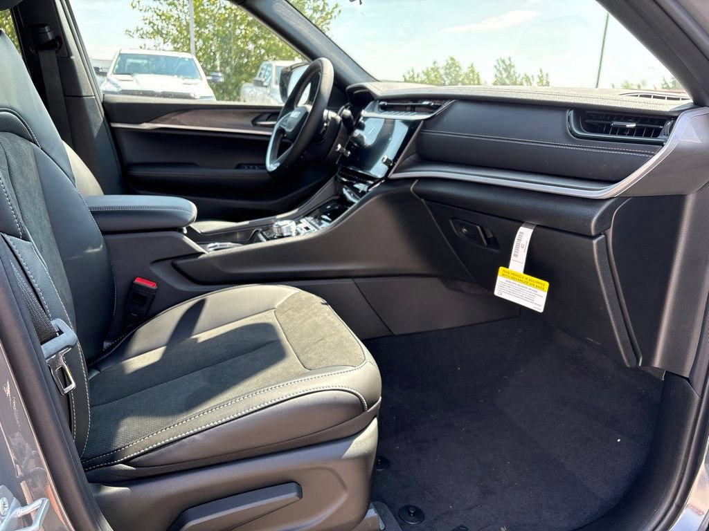 New 2027 Jeep Grand Cherokee L 4WD image 25