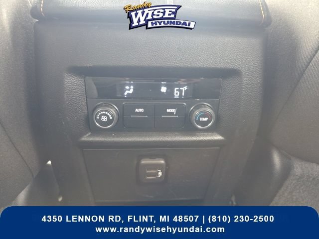 Used 2019 Chevrolet Traverse LS AWD/4WD image 13