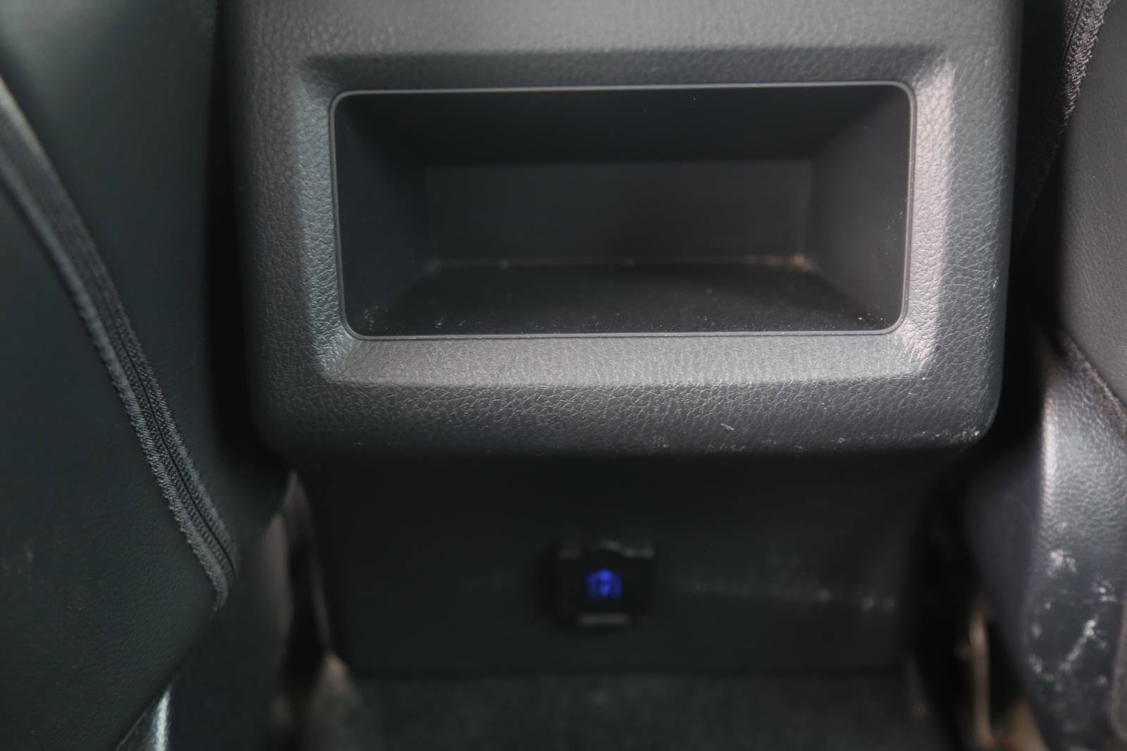 Used 2023 Toyota Camry SE FWD image 21