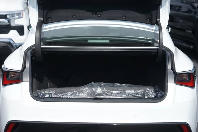 Used 2023 Lexus IS 350 F Sport w/ Memory Package RWD image 32