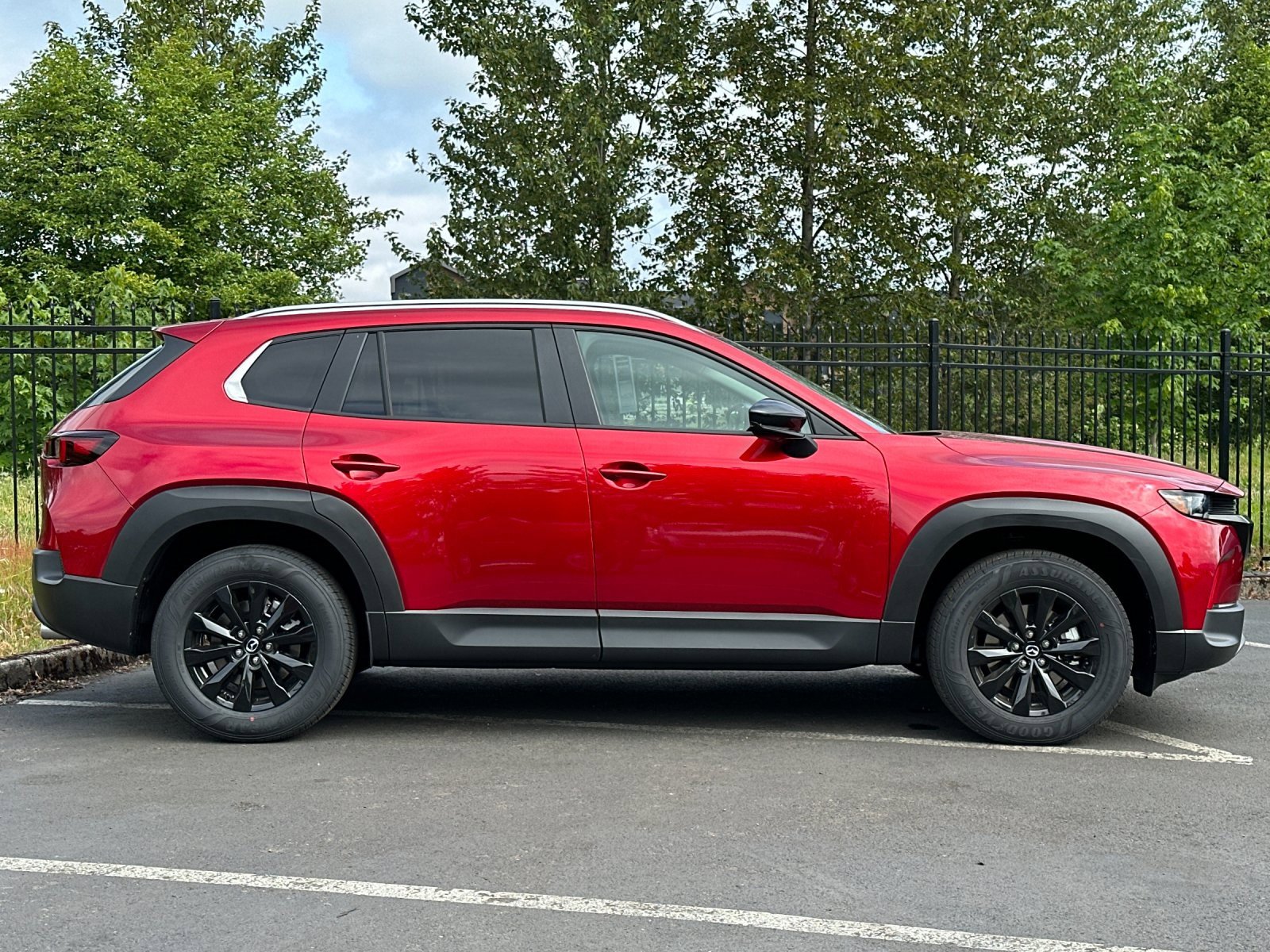 New 2025 MAZDA CX-50 AWD 2.5 S w/ Premium Package image 3