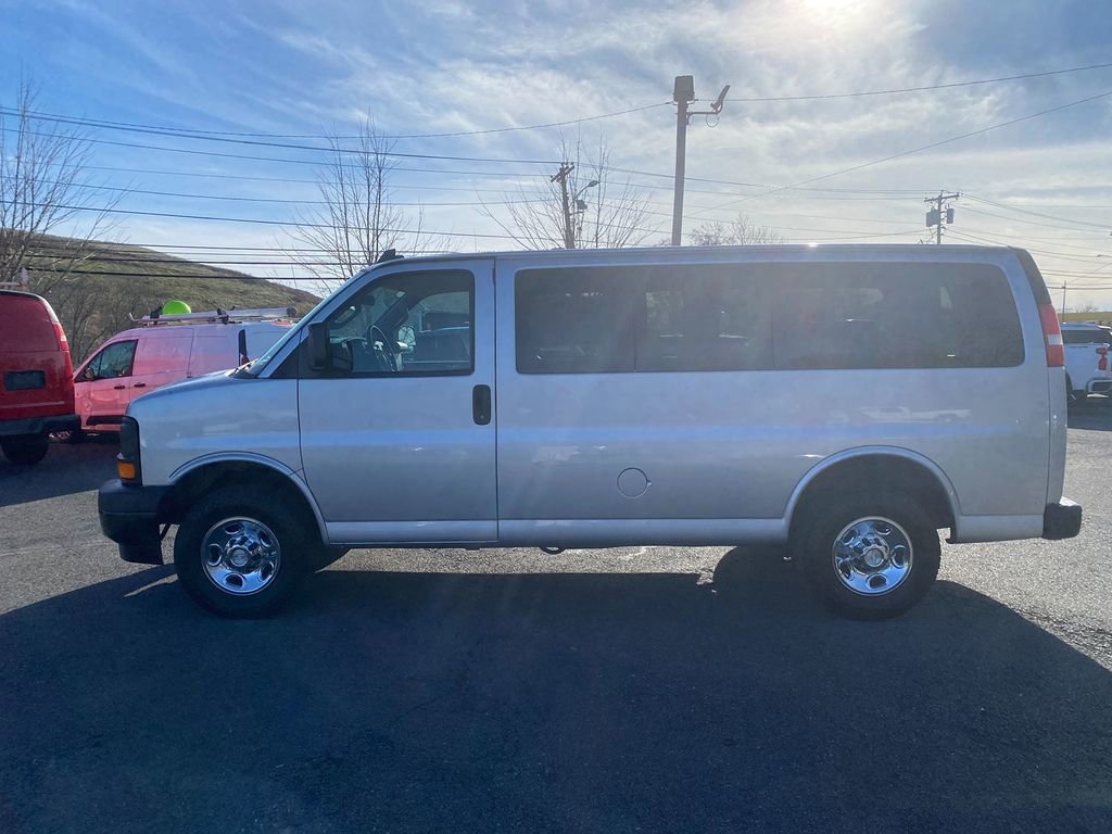 Used 2017 Chevrolet Express 2500 LS image 9