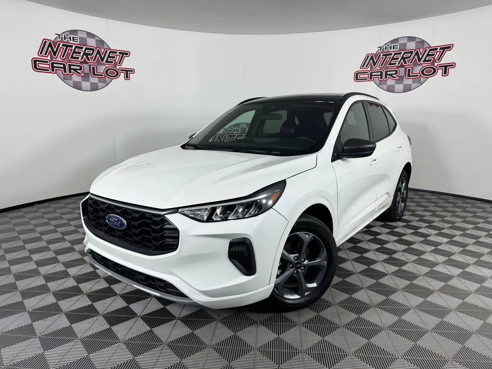 Used 2023 Ford Escape ST-Line w/ Tech Pack #1