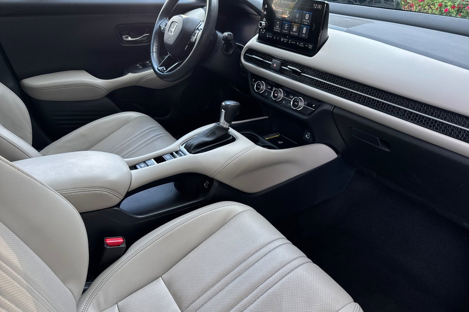 Certified 2023 Honda HR-V EX-L image 16