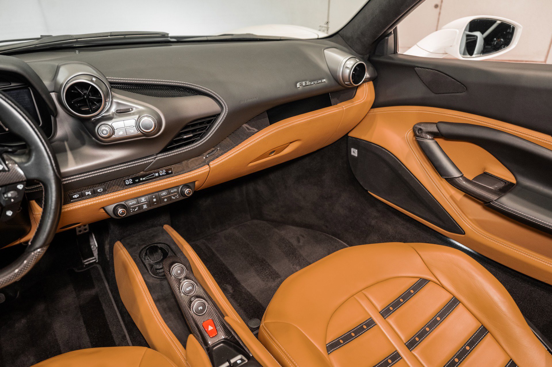 Used 2023 Ferrari F8 Tributo image 25