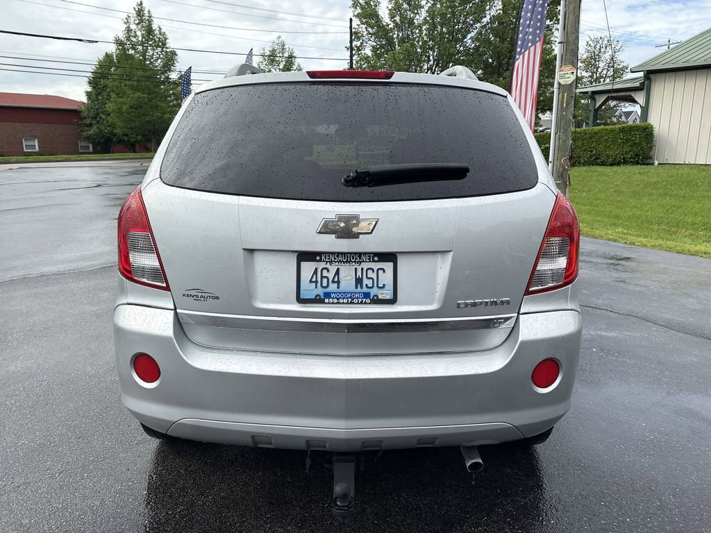 Used 2014 Chevrolet Captiva Sport LT FWD image 6