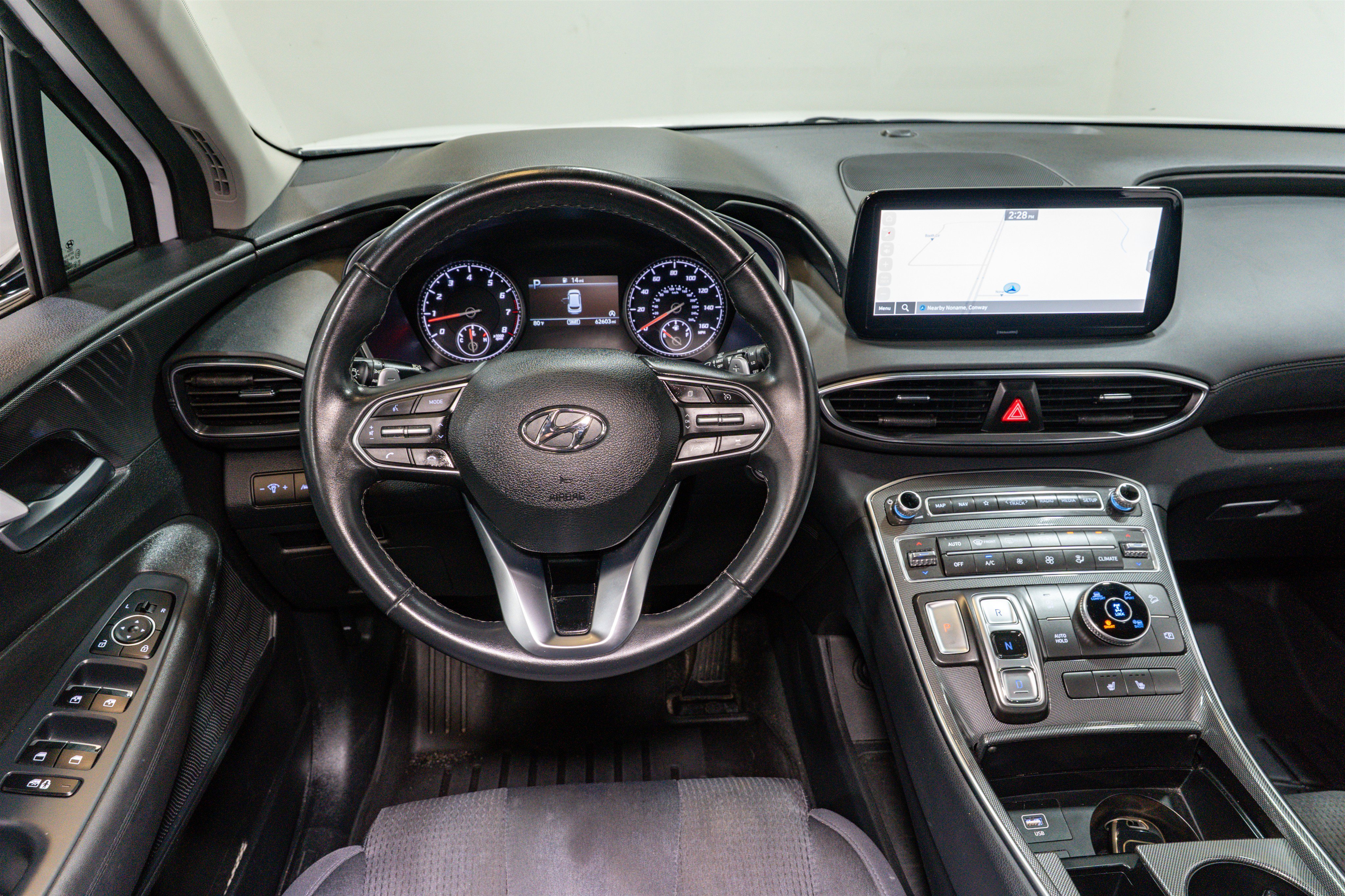 Used 2023 Hyundai Santa Fe SEL image 9