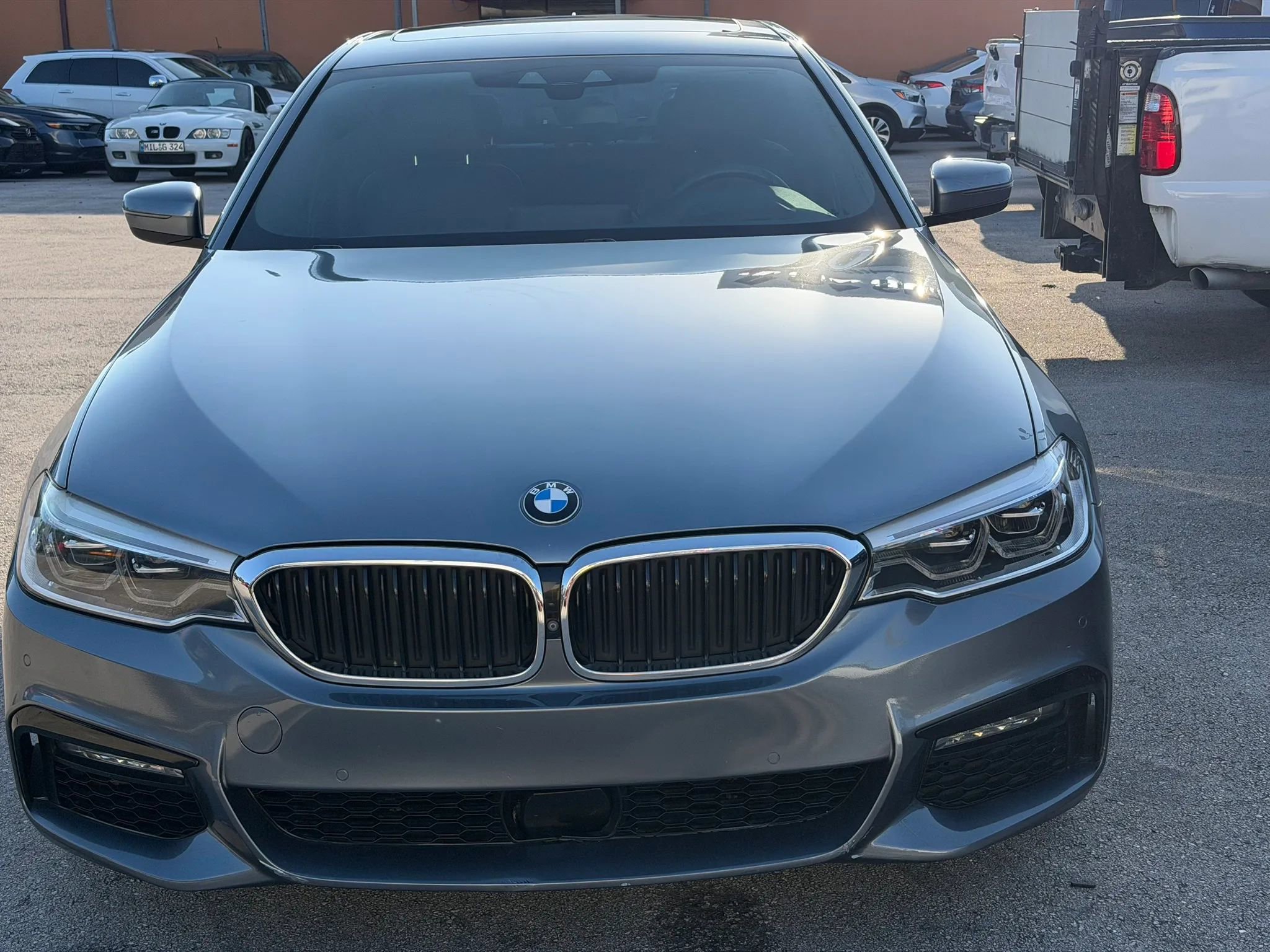 Used 2017 BMW 530i RWD image 2