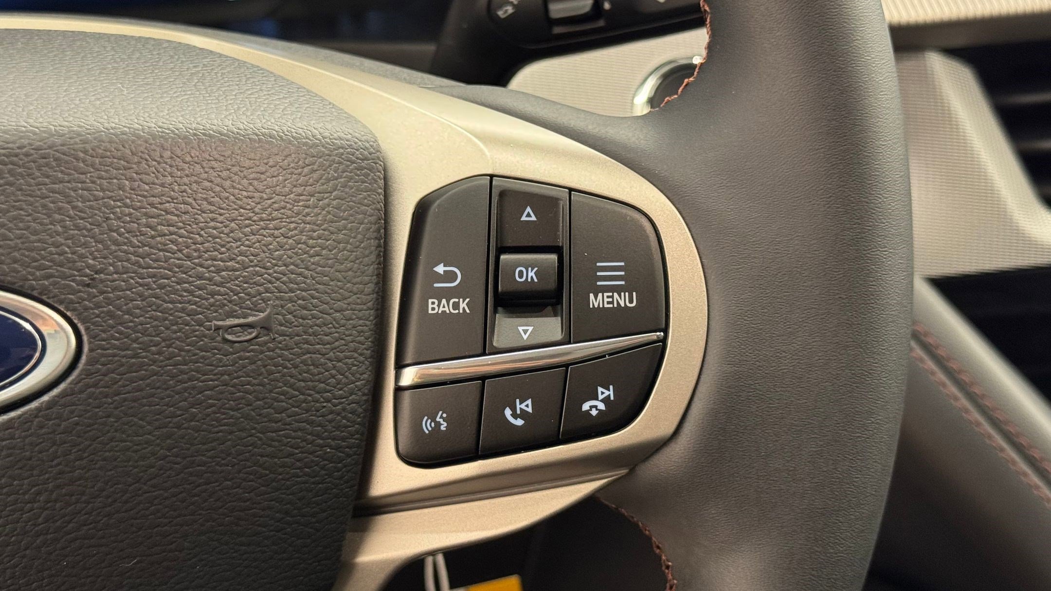 New 2026 Ford Explorer Active image 17