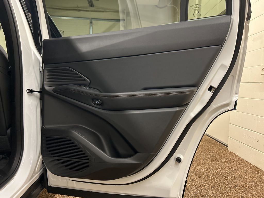 New 2026 Jeep Cherokee Limited image 15