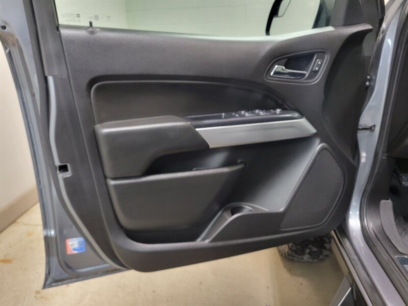 Used 2018 Chevrolet Colorado ZR2 AWD/4WD image 37