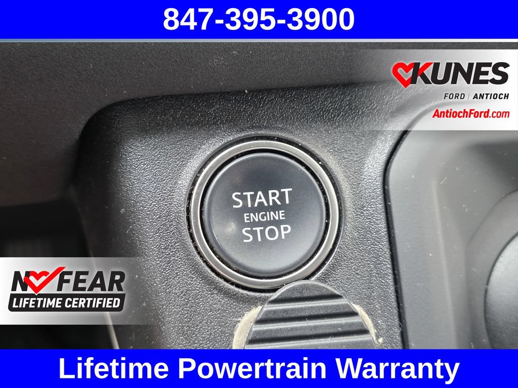 Used 2023 Land Rover Defender 130 SE AWD/4WD image 65