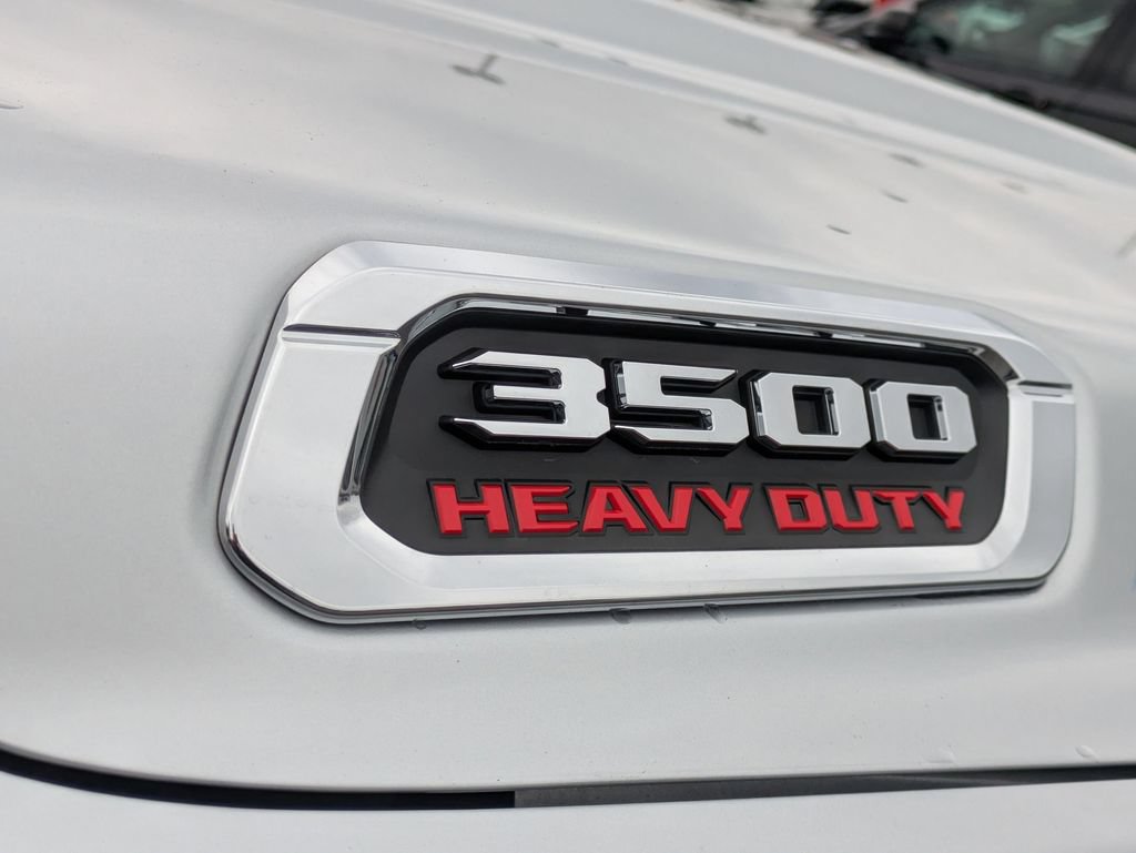 New 2026 RAM 3500 Tradesman AWD/4WD image 31