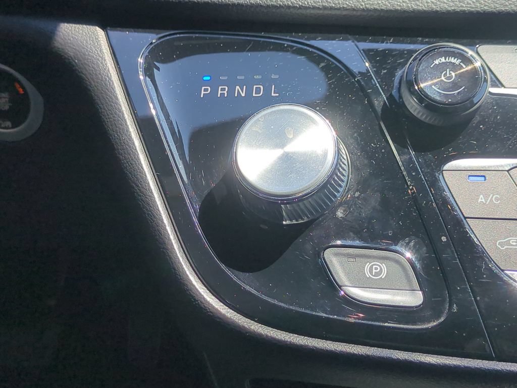Used 2020 Chrysler Pacifica Touring-L Plus FWD image 21