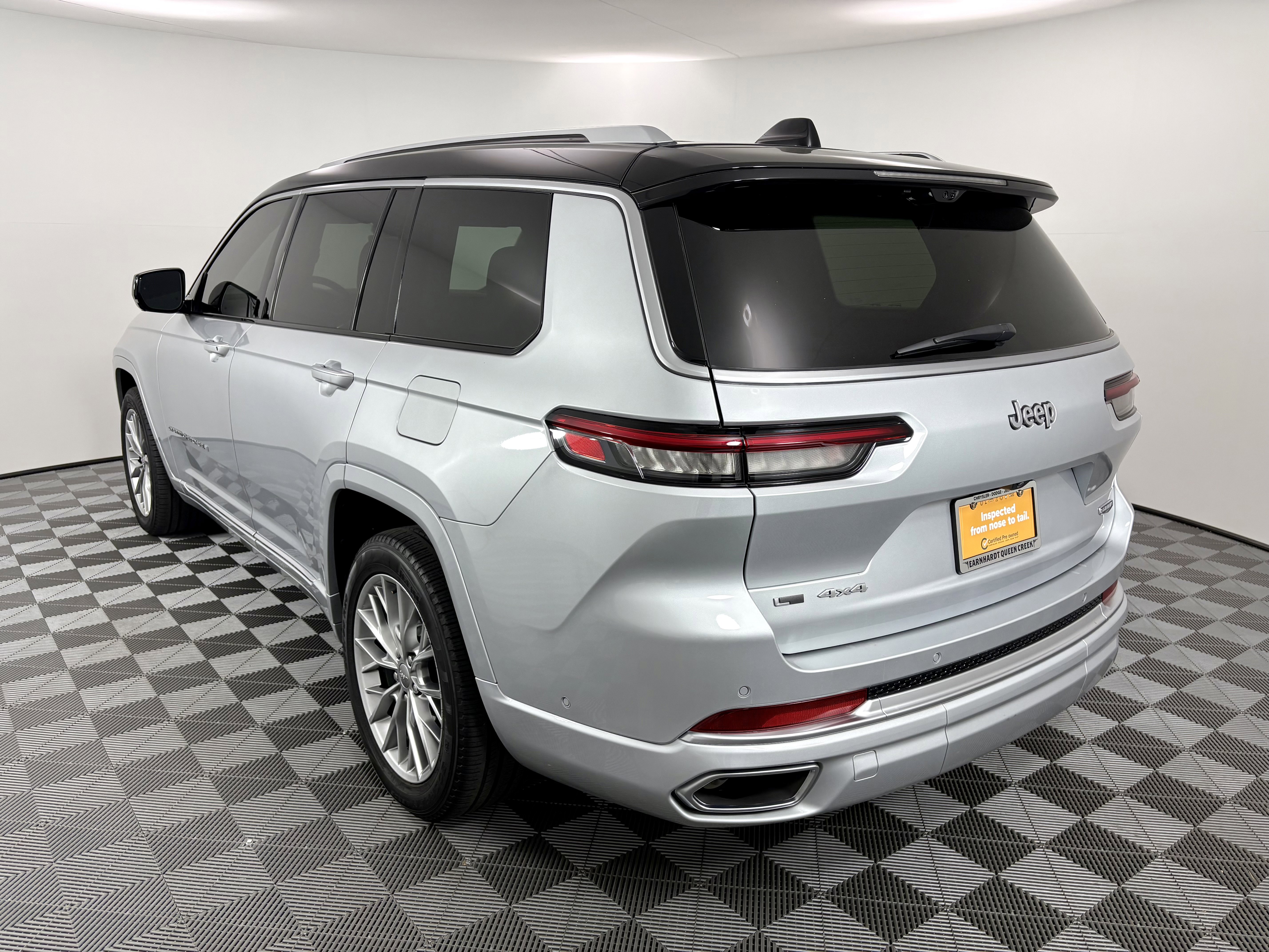 Certified 2023 Jeep Grand Cherokee L Summit w/ Advanced Protech Group IV AWD/4WD image 3