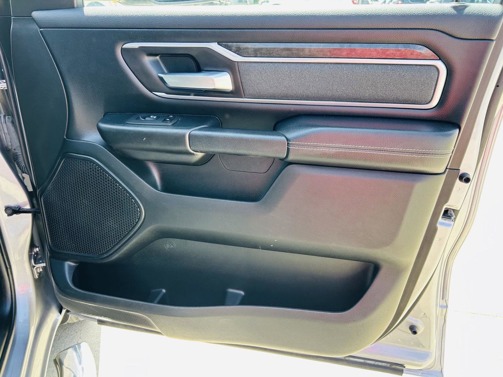 Used 2022 RAM 1500 Big Horn AWD/4WD image 27