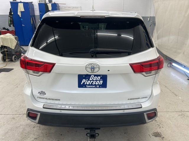 Used 2018 Toyota Highlander Limited image 5