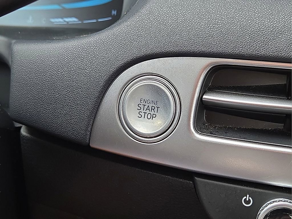 Used 2025 Hyundai Palisade SEL FWD image 30