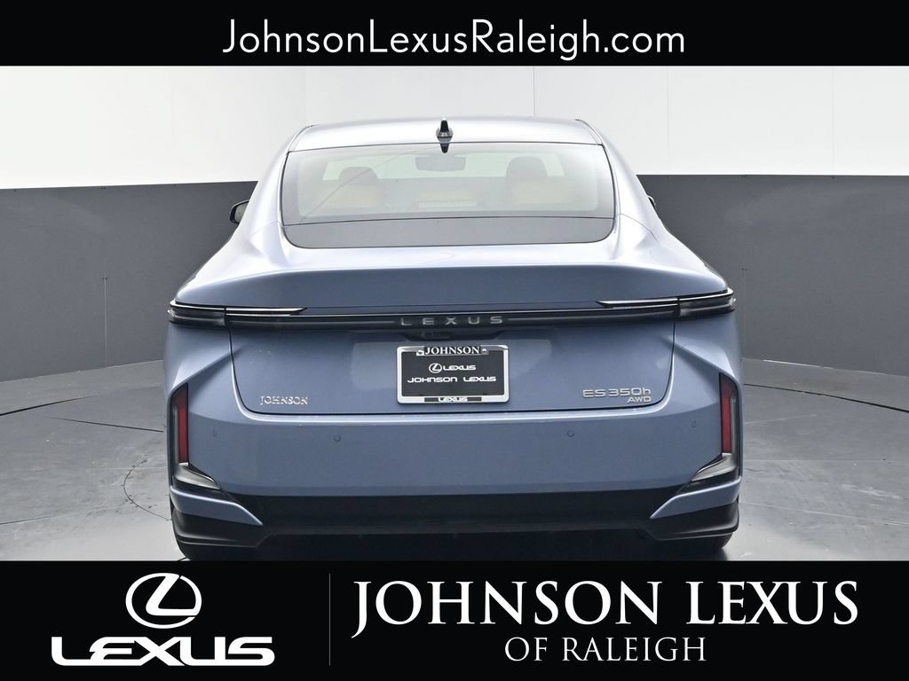 New 2027 Lexus ES 350h AWD image 8