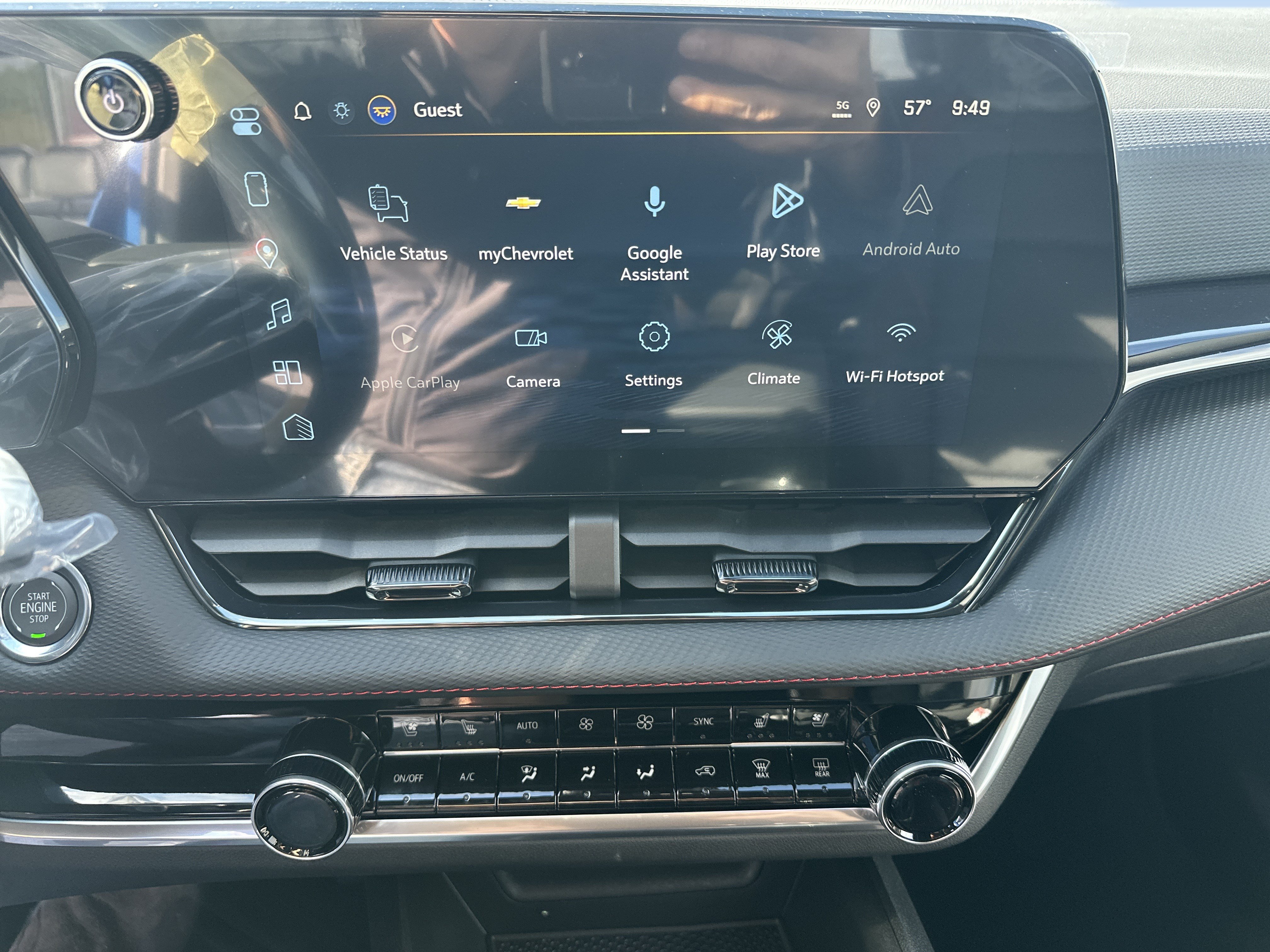 New 2027 Chevrolet Equinox RS w/ Safety and Technology Package AWD/4WD image 14