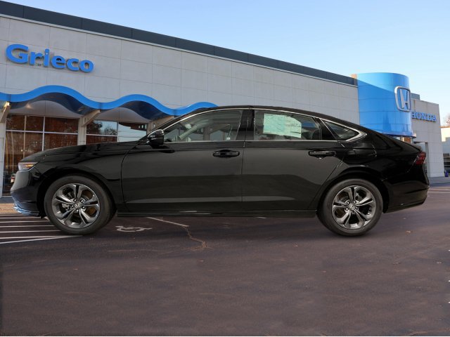 New 2026 Honda Accord EX-L image 2