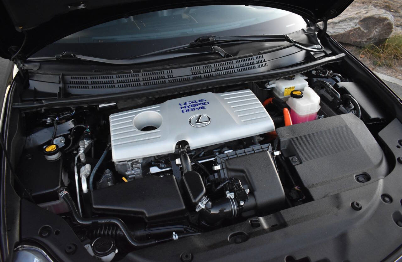 Used 2013 Lexus CT 200h image 57