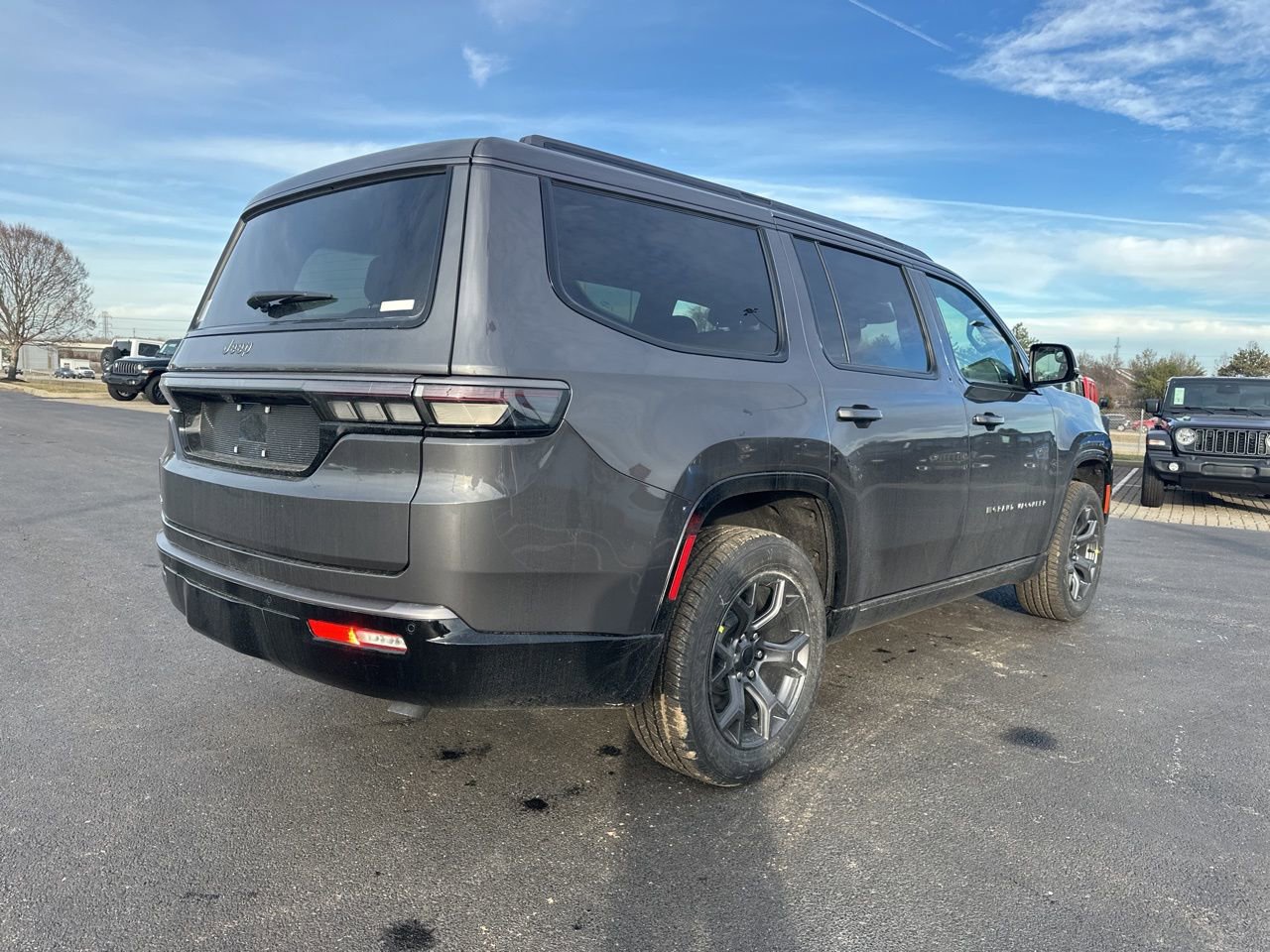 New 2026 Jeep Grand Wagoneer Limited w/ Premium Group II image 3