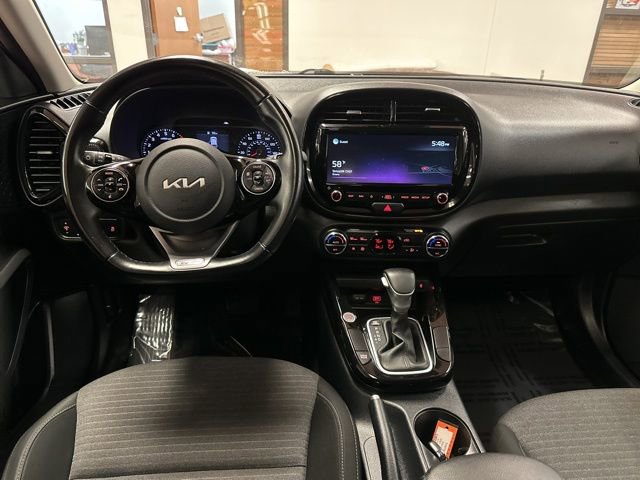 Used 2022 Kia Soul GT-Line image 27