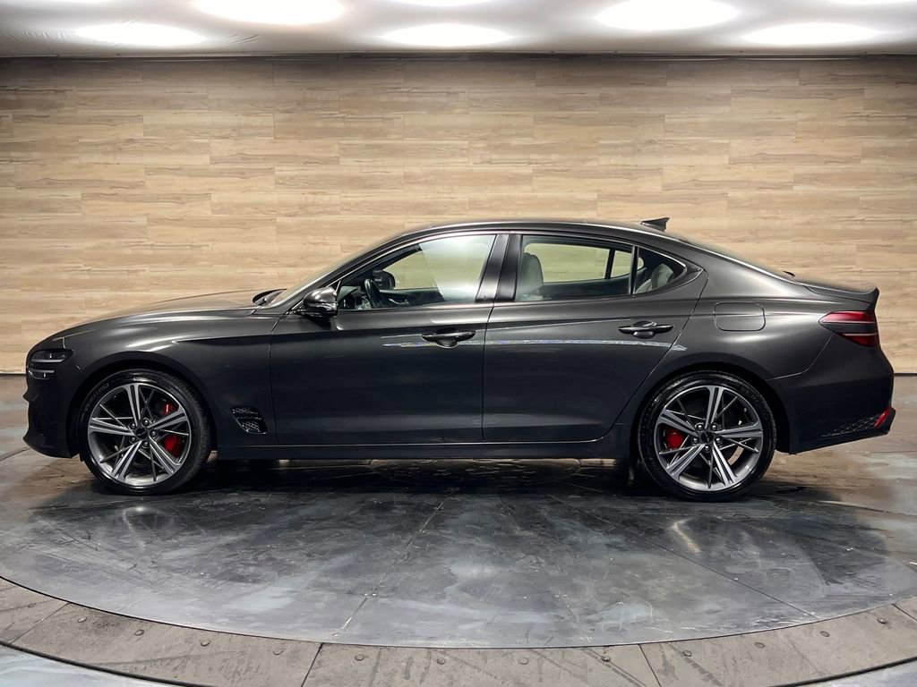Used 2024 Genesis G70 2.5T w/ Sport Prestige Package RWD image 17