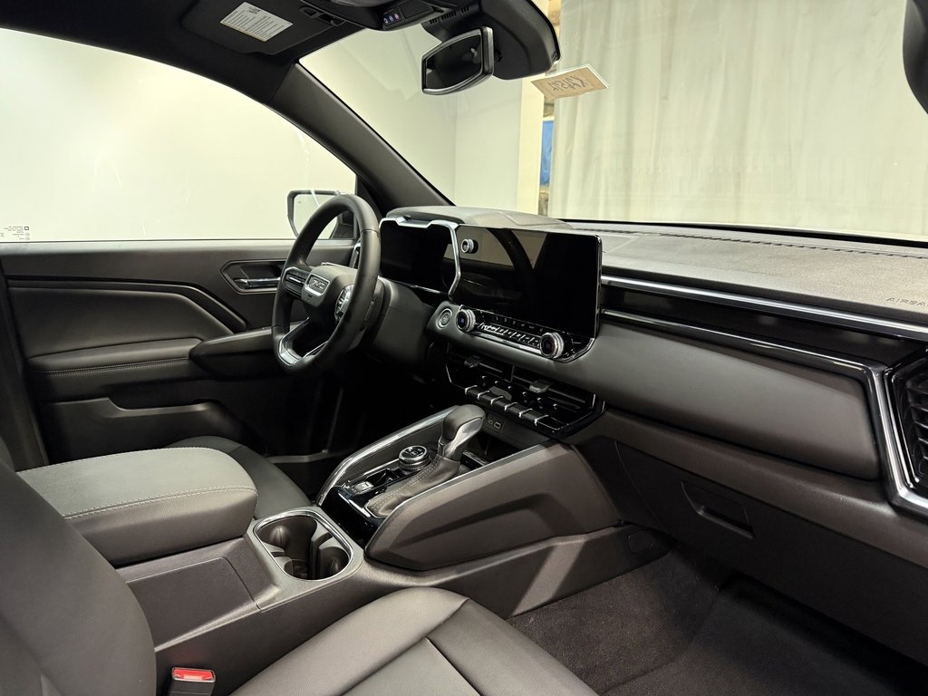 New 2026 GMC Canyon Elevation w/ Convenience Package image 15