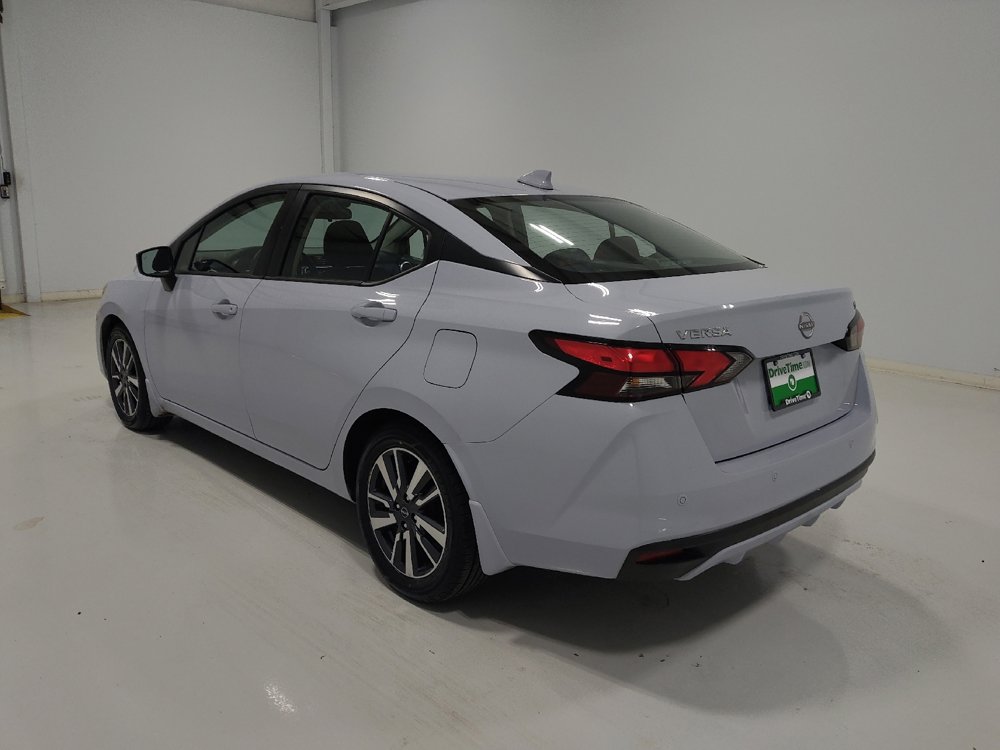 Used 2024 Nissan Versa SV w/ Trunk Package image 5