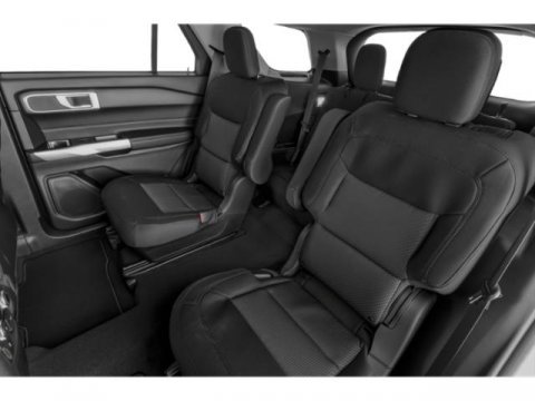 Used 2023 Ford Explorer XLT image 13